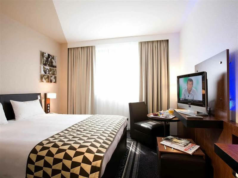 Hotel Mercure Lyon Centre Lumiere Exterior foto